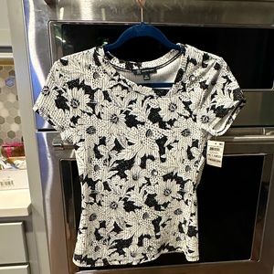 Petite Medium New with Tags Top Floral I.N.C. brand